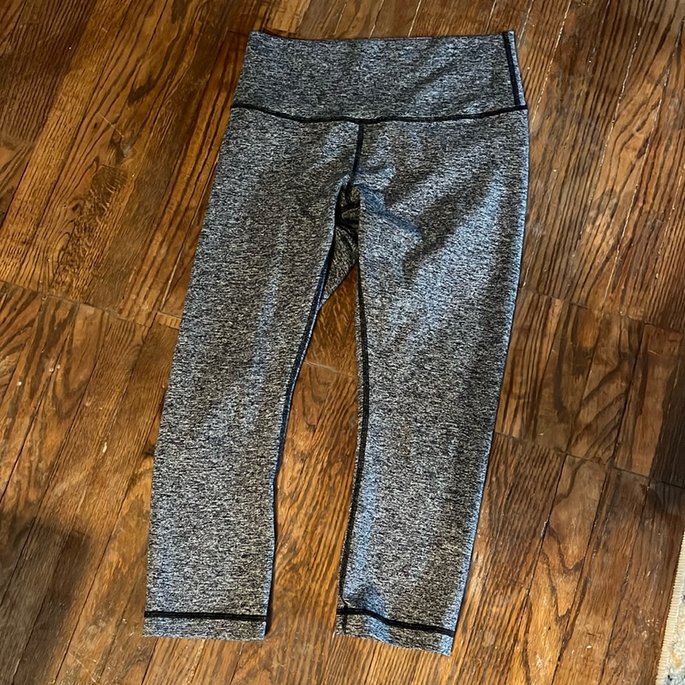 28in Lululemon Leggings - Picture 3 of 4